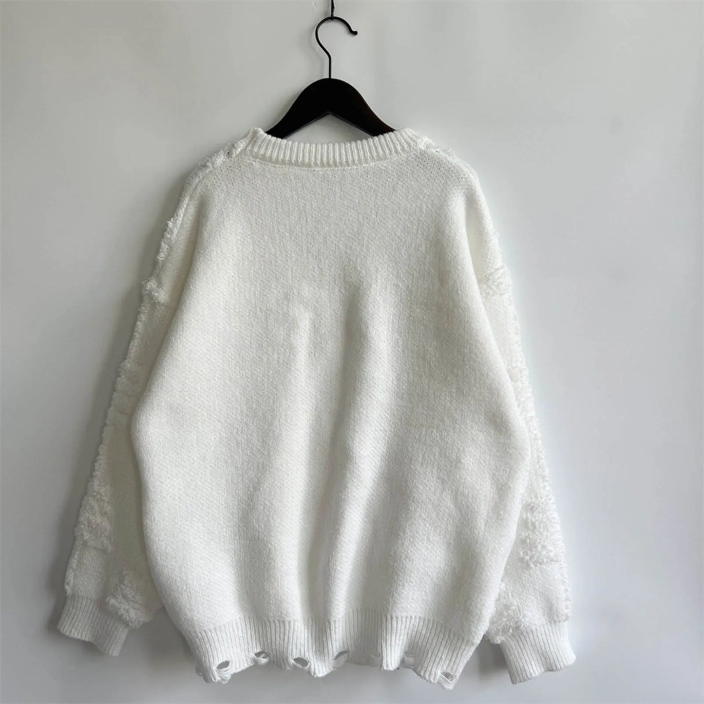 Danielle – Winterlicher Damenpullover mit Weihnachtsthema